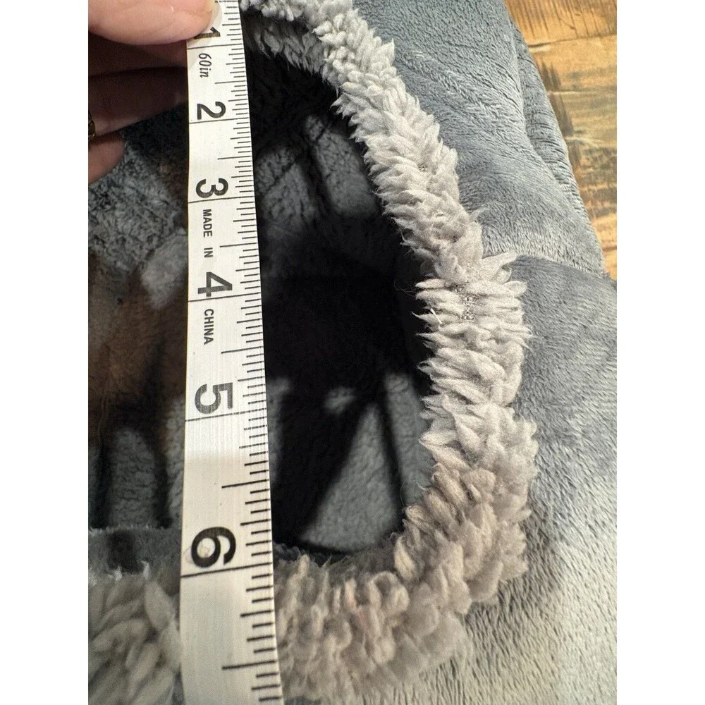 Heart To Tail Cat  & Small Dog Gray Den Cozy Cave House 14 X 14